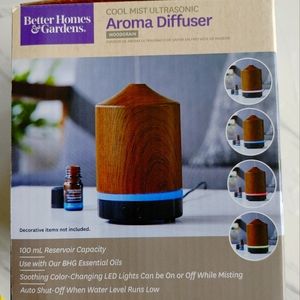 Better Homes & Gardens Cool Mist Ultrasonic Aroma Diffuser Woodgrain